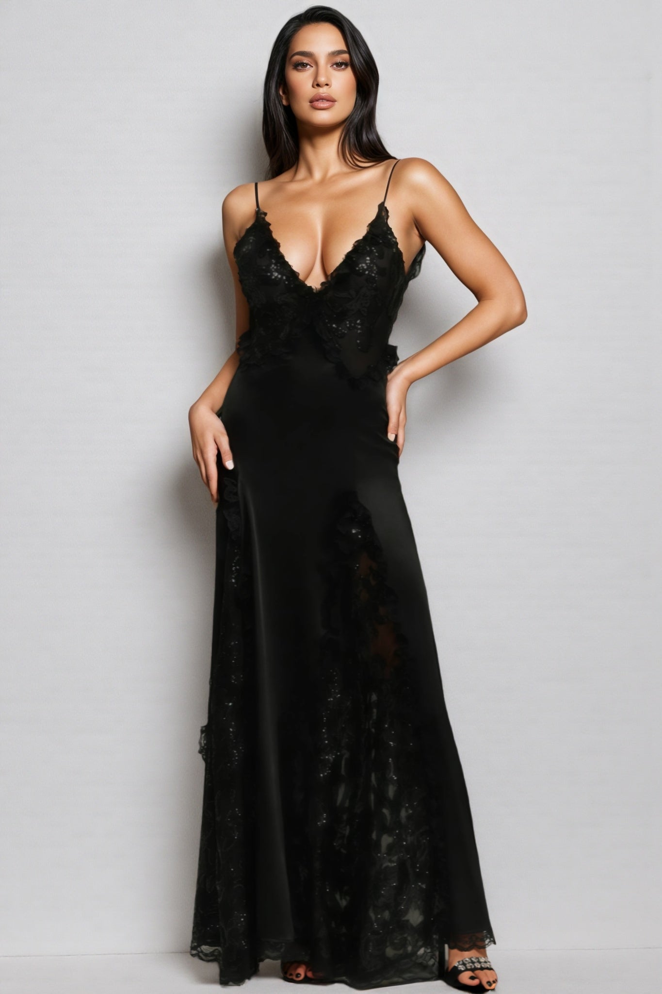 Vali Sleeveless V Neck Lace Maxi Dress