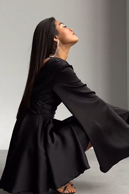 V-neck Bow Snug Long-sleeve Mini Dress