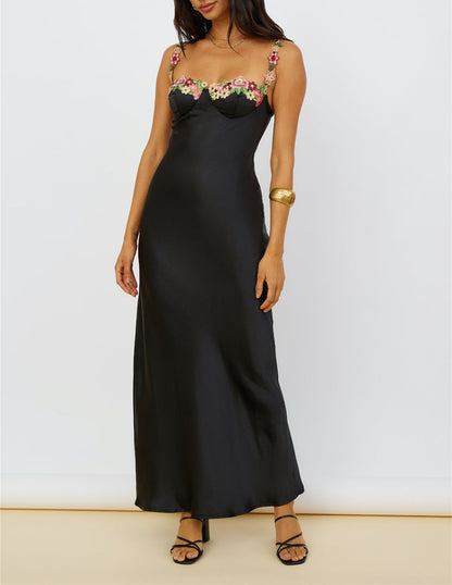 Juliette - Embroidery Black Maxi Dress