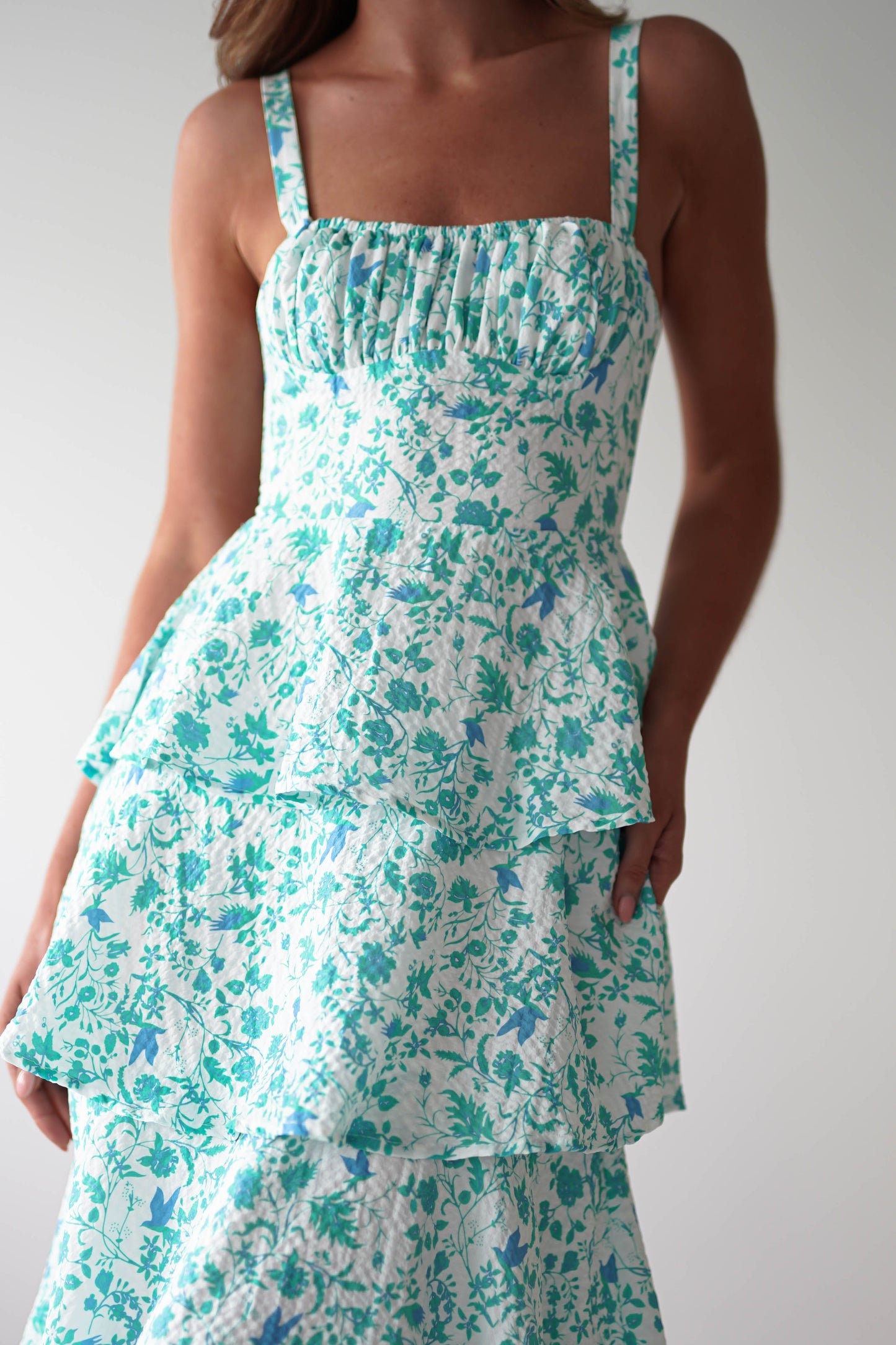 Solaramist™ Ruffle Midi Dress — Step Into Irresistible Confidence That Commands Every Eye