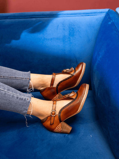 Soffia | Meet Me Under Rose Leather T-strap Sandal