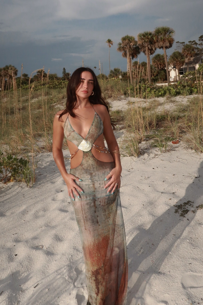 Reese | Shell Waist Cut-outs Maxi Dress