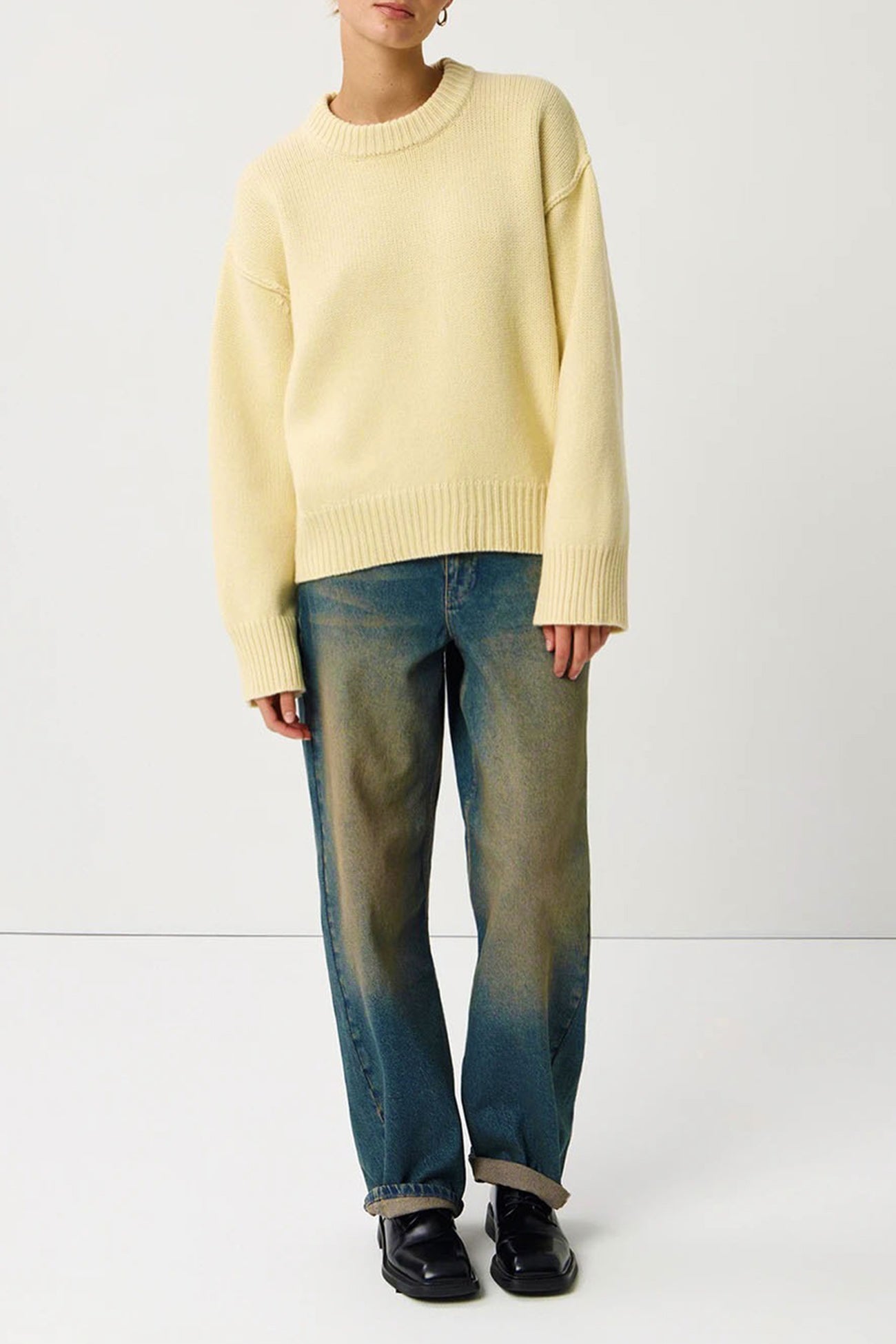 Round Neck Color Pullover Sweater