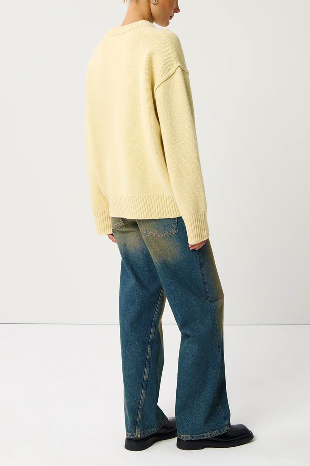 Round Neck Color Pullover Sweater