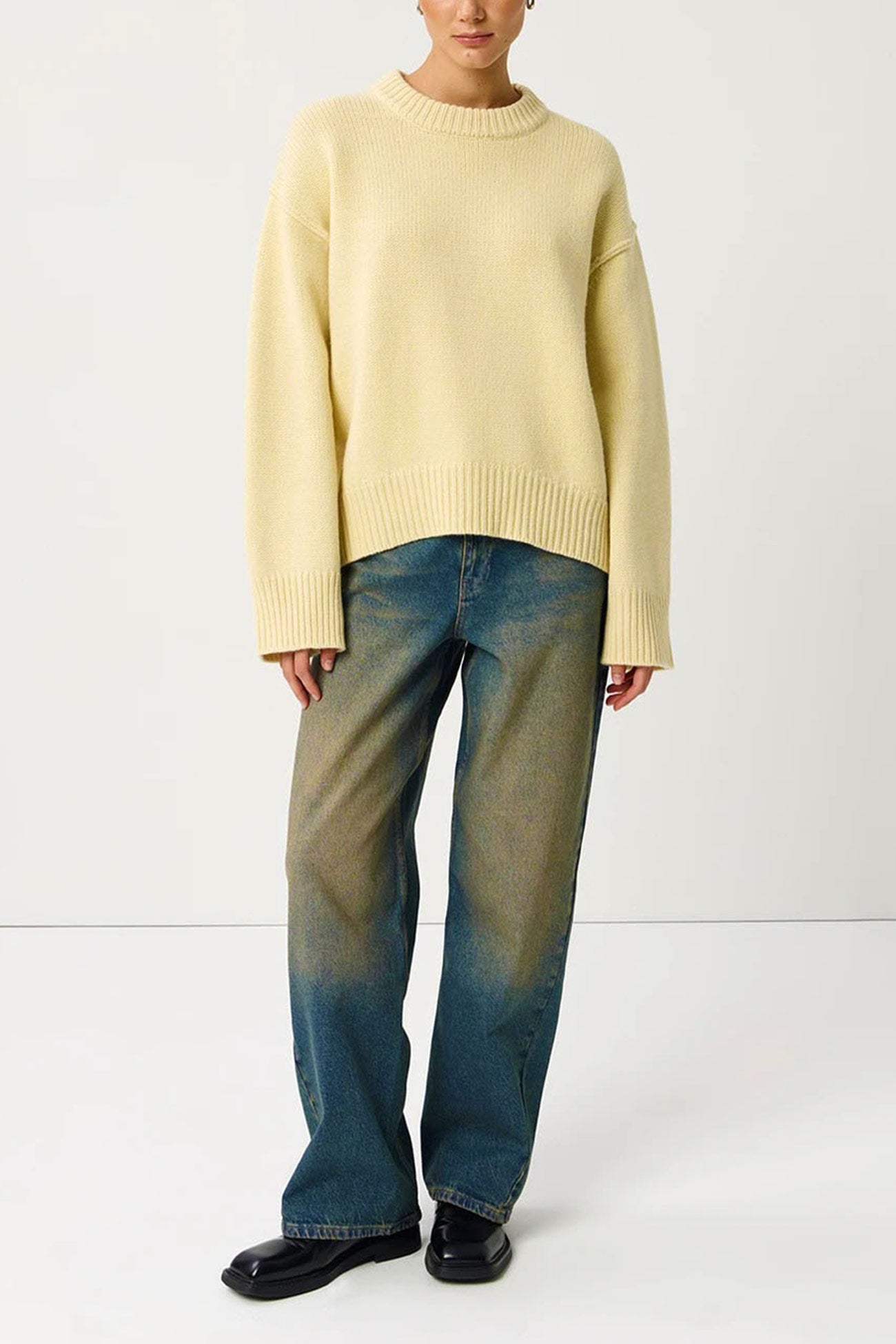 Round Neck Color Pullover Sweater