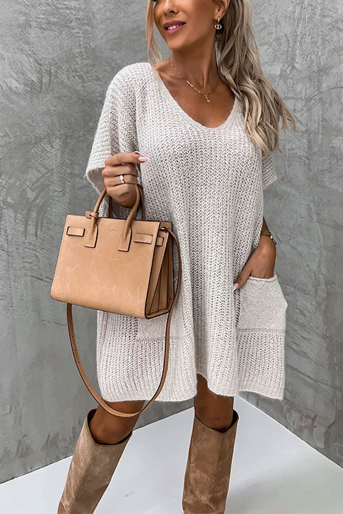 Oversized V Neck Short Sleeves Pocketed Poncho Sweater