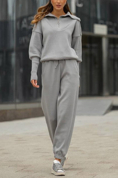 Color Long-sleeved Zip-up Sweatshirt and Elastic Waist Loose Pocket Pants Set