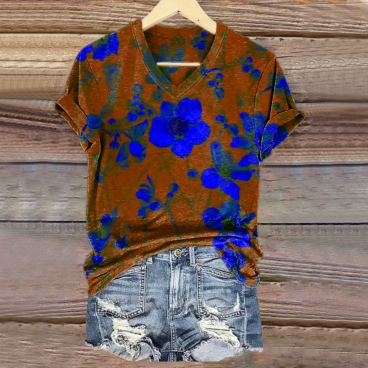 Women's Vintage Floral Art Print V-neck Casual T-Shirt
