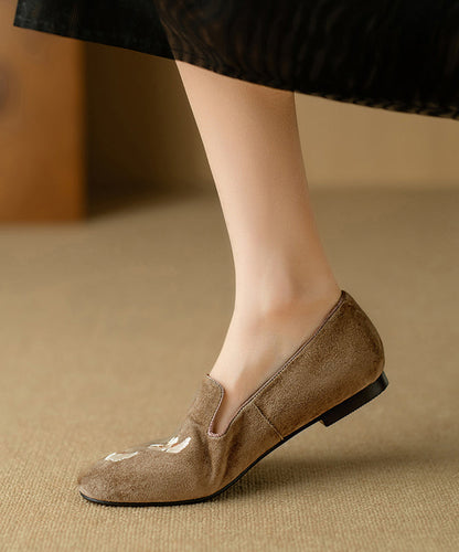 Pink Embroidery Suede Flat Shoes for Retro