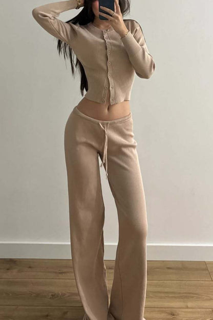 Fitted Buttoned Long-sleeve Low-rise Knit Two Piece Set