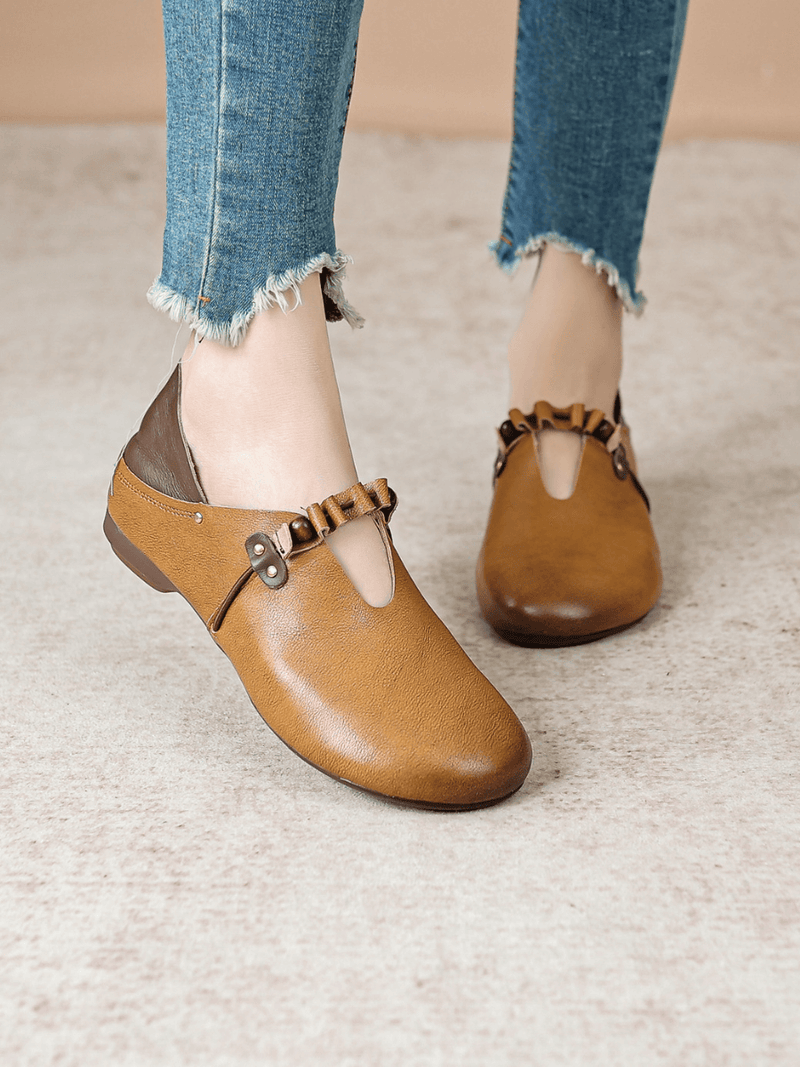 Rumour Has It| Cross Ruffle Strap Leather Sandal