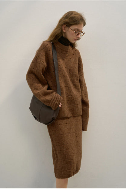 Loose Fit Crew Neck Wool Blend Knit Sweater