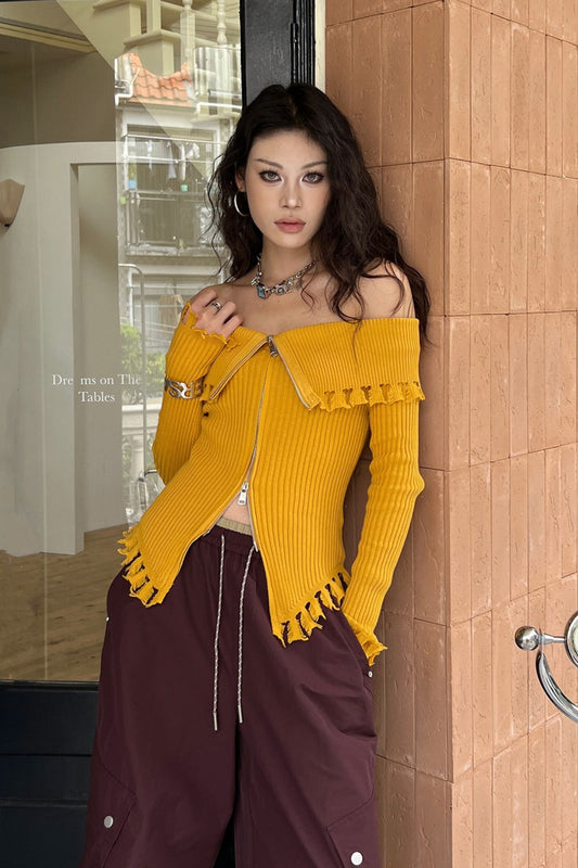 Distressed Knit Roll Collar Fitted Blouse