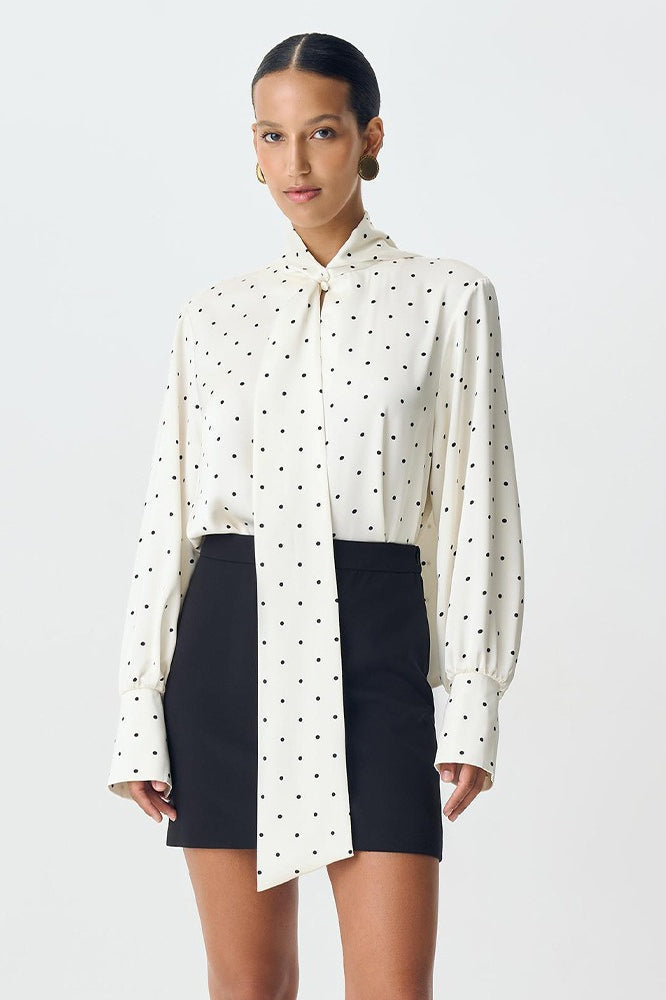 Polka Dot Collared Tie-up Slim Blouse