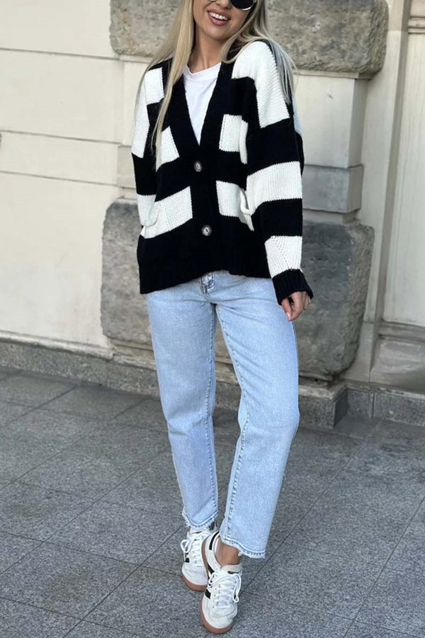 V-neck Long-sleeved Striped Pocket Knitted Cardigan