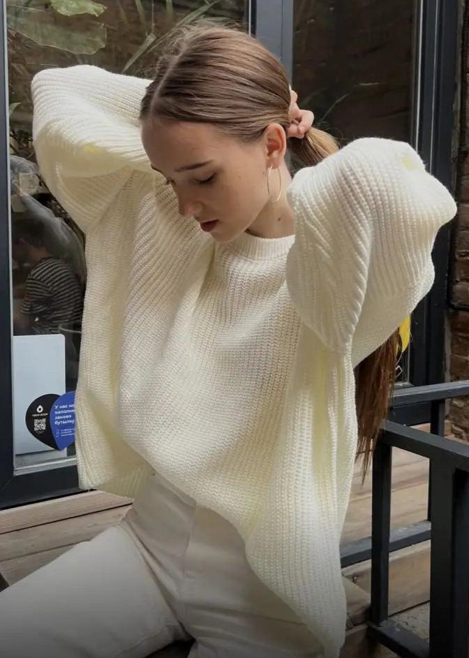 Effortlessly - Round Neck Loose Sweater