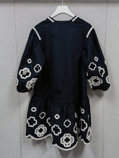 A-line Loose Contrast Color Embroidered Hollow Tied Round-neck Mini Dresses