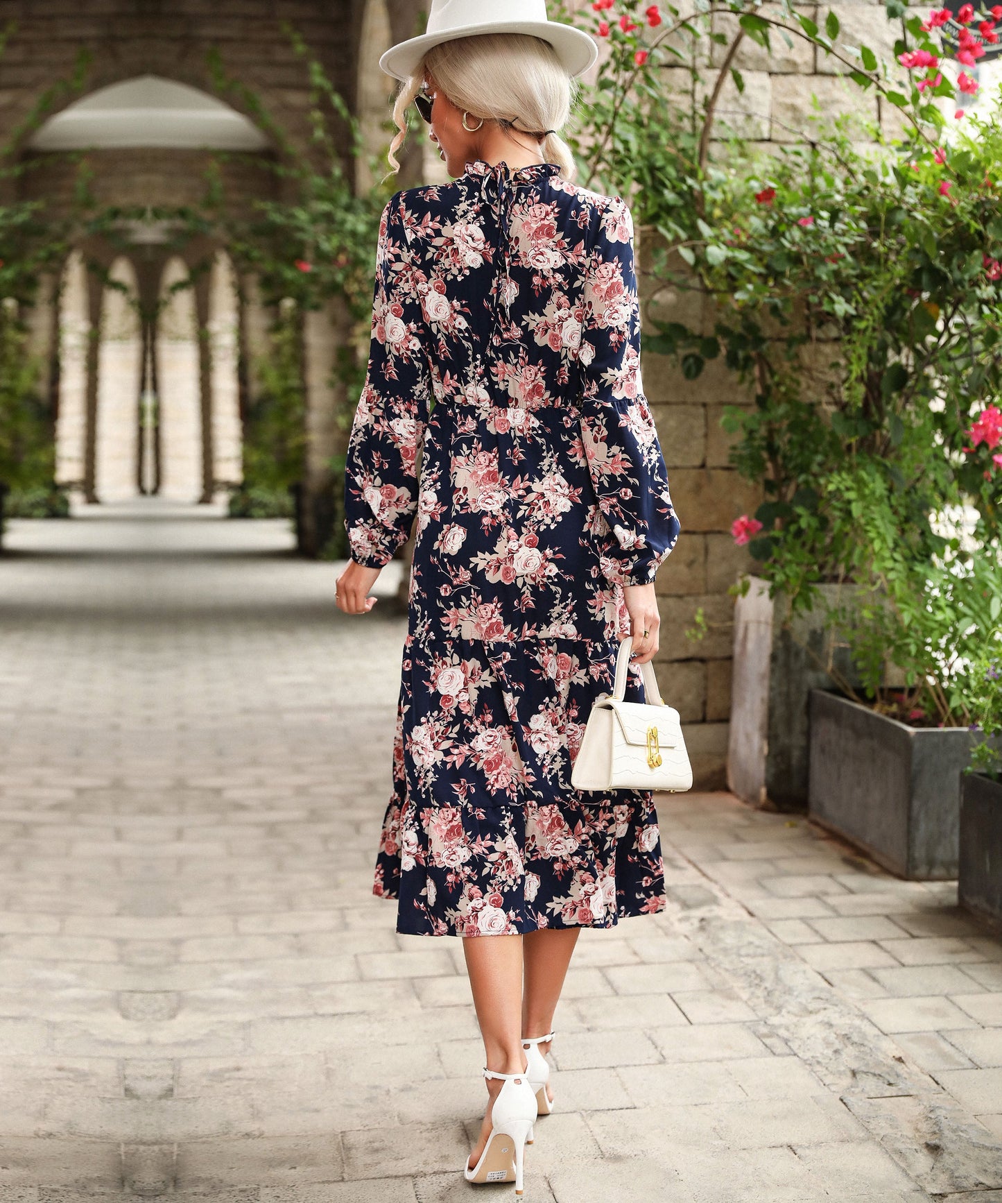 Fall in Love Maxi Dress - Navy