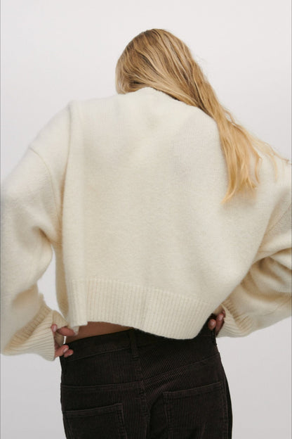 Crew Neck Loose Cardigan