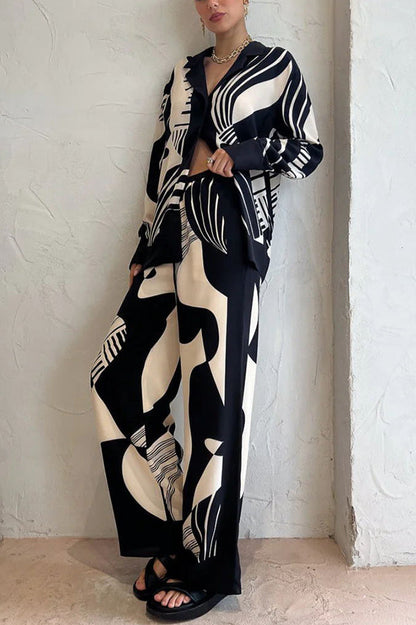 Delightful Elastic Waist Pocketed Wide Leg Drape Pants