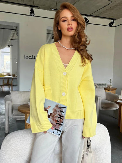 V-neck Pocket Knit Cardigan