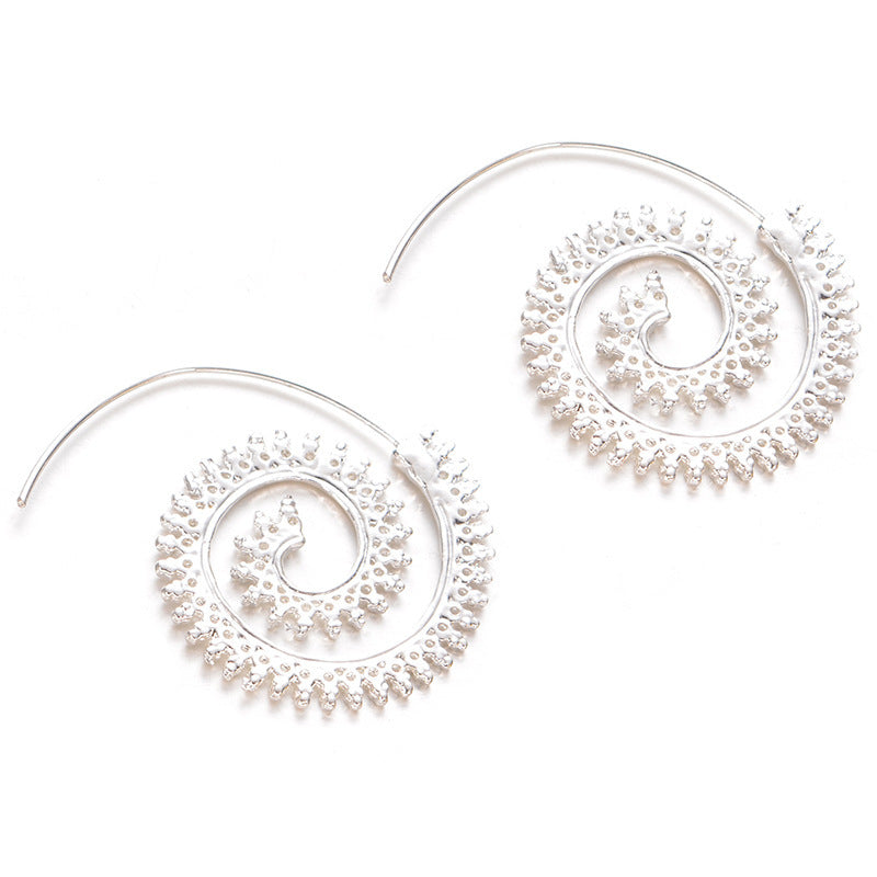 Romantic Gold Earring for Special Moments