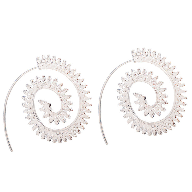 Romantic Gold Earring for Special Moments