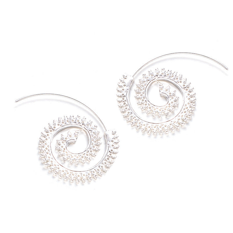 Romantic Gold Earring for Special Moments