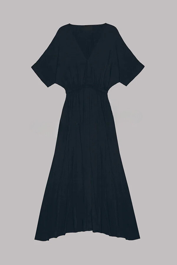 Soft and Kimono Sleeve Stretchy Waist Pocketed Slit Maxi Dress