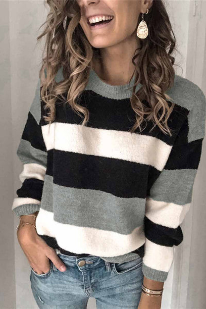 Striped O-neck Contrast Sweater(2 Colors)