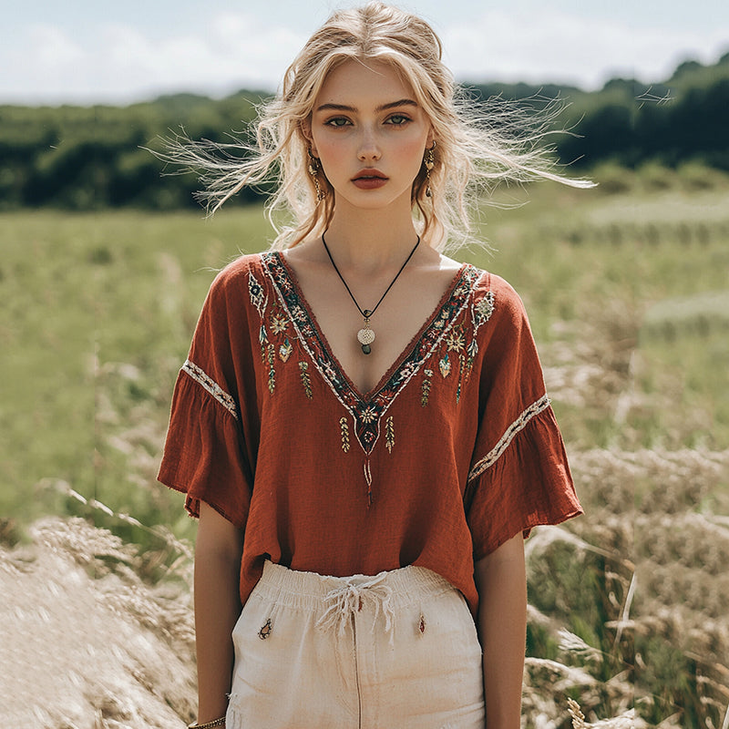 Women's Bohemian Retro Flowers Round Neck T-shirt elevenforest