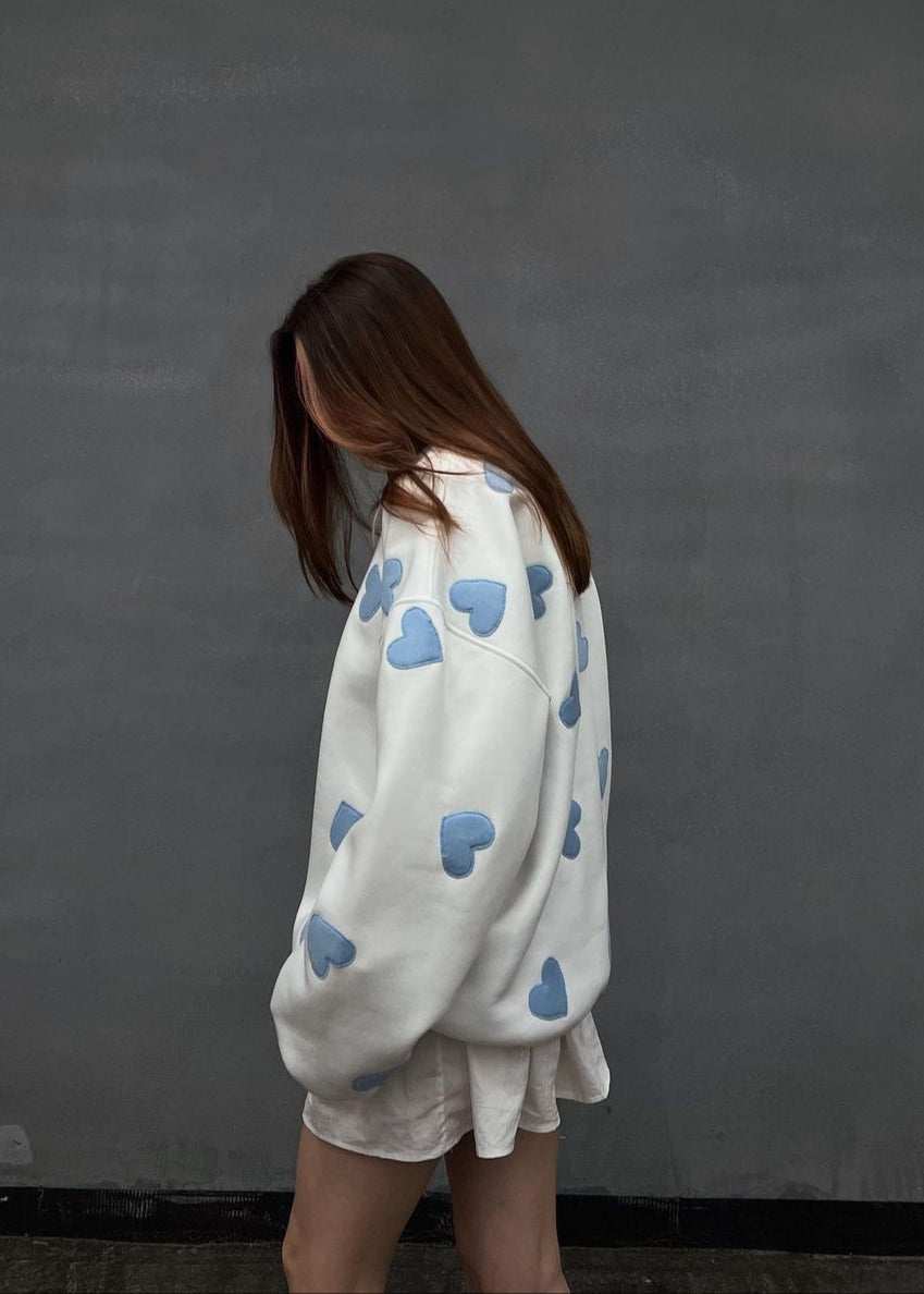 Amour – White Sweatshirt With Blue Heart Appliqués