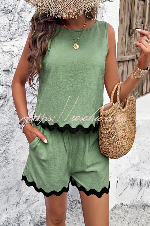 Wavy Edge Buttoned Elastic Waist Shorts Set