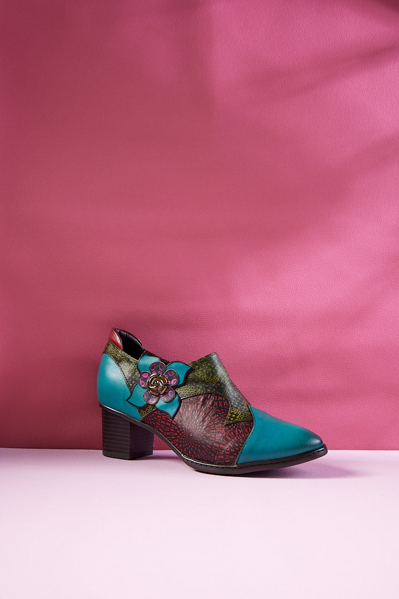 Soffia | Dixon Daisy Applique Leather Pump
