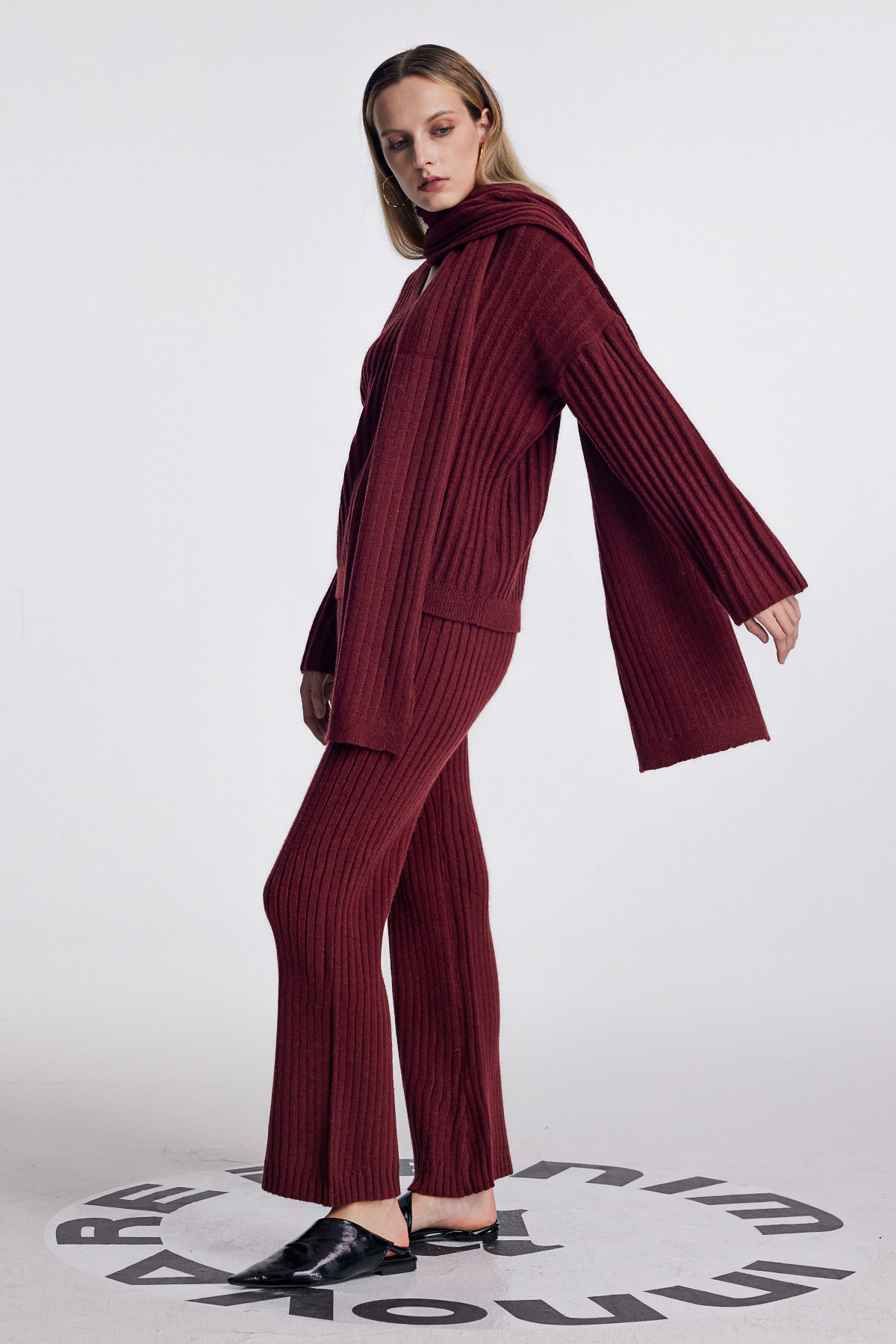 Alessia Shawl Lace Up Knit Pants Set in Red