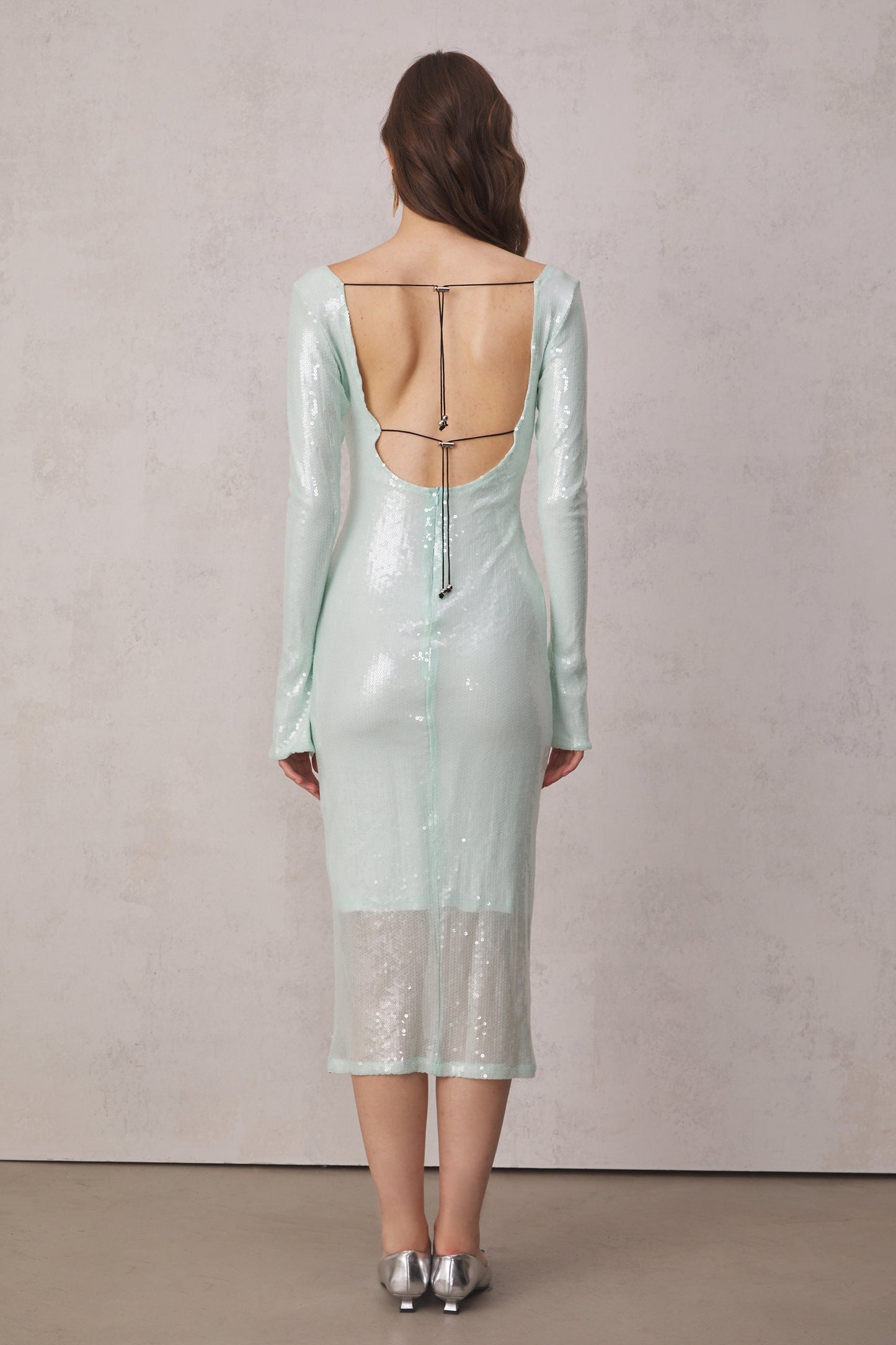 Aoibhe Long Sleeve Sequin Backless Midi Dress in Teal