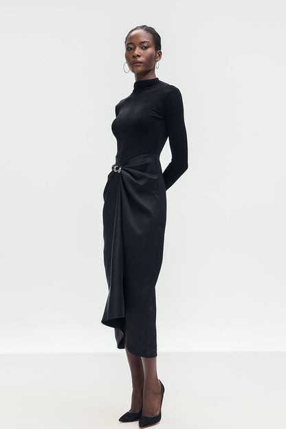 Apria Bodycon Deconstruct Ruch Maxi Dress in Black