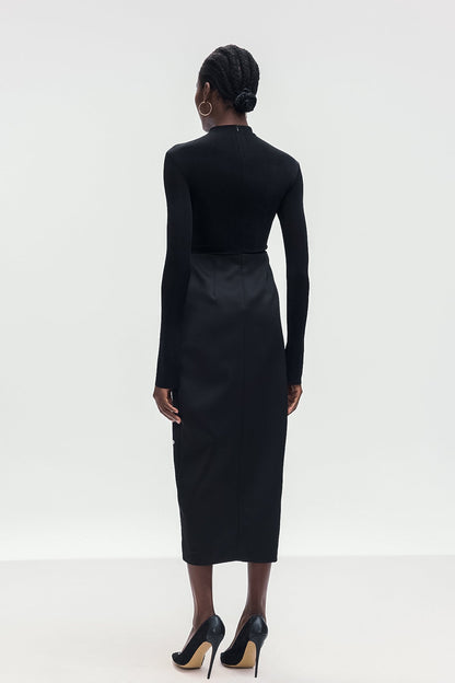 Apria Bodycon Deconstruct Ruch Maxi Dress in Black