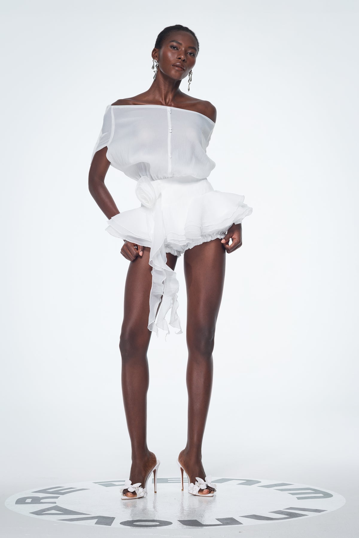 Baatar Backless Ruffle Flower Mini Dress in White