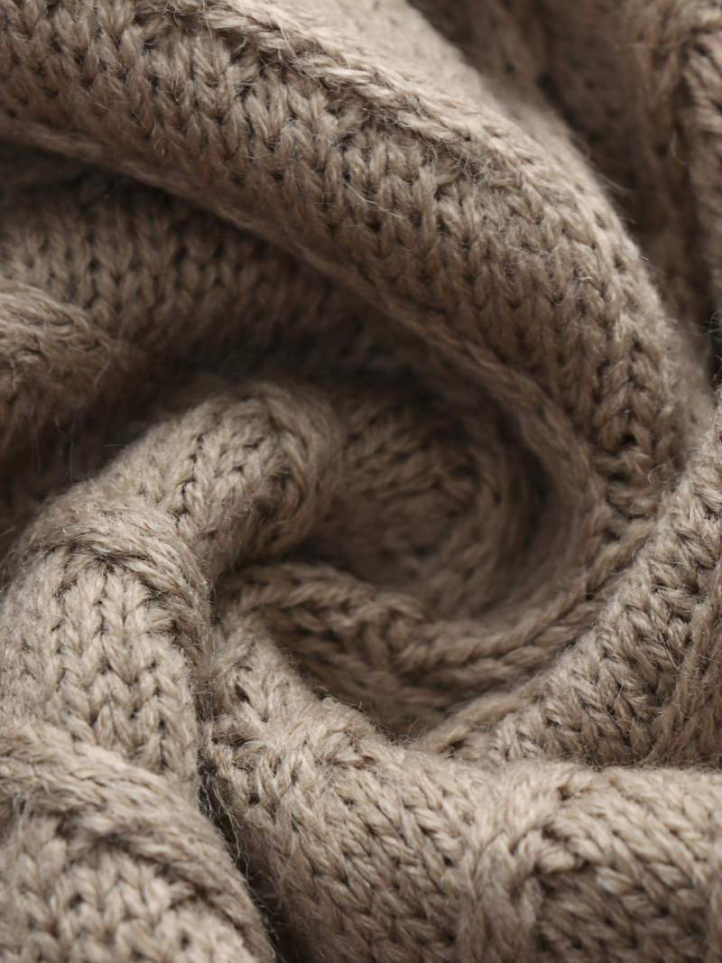 Doll | Beige Shoulder Cut-out Knit Sweater