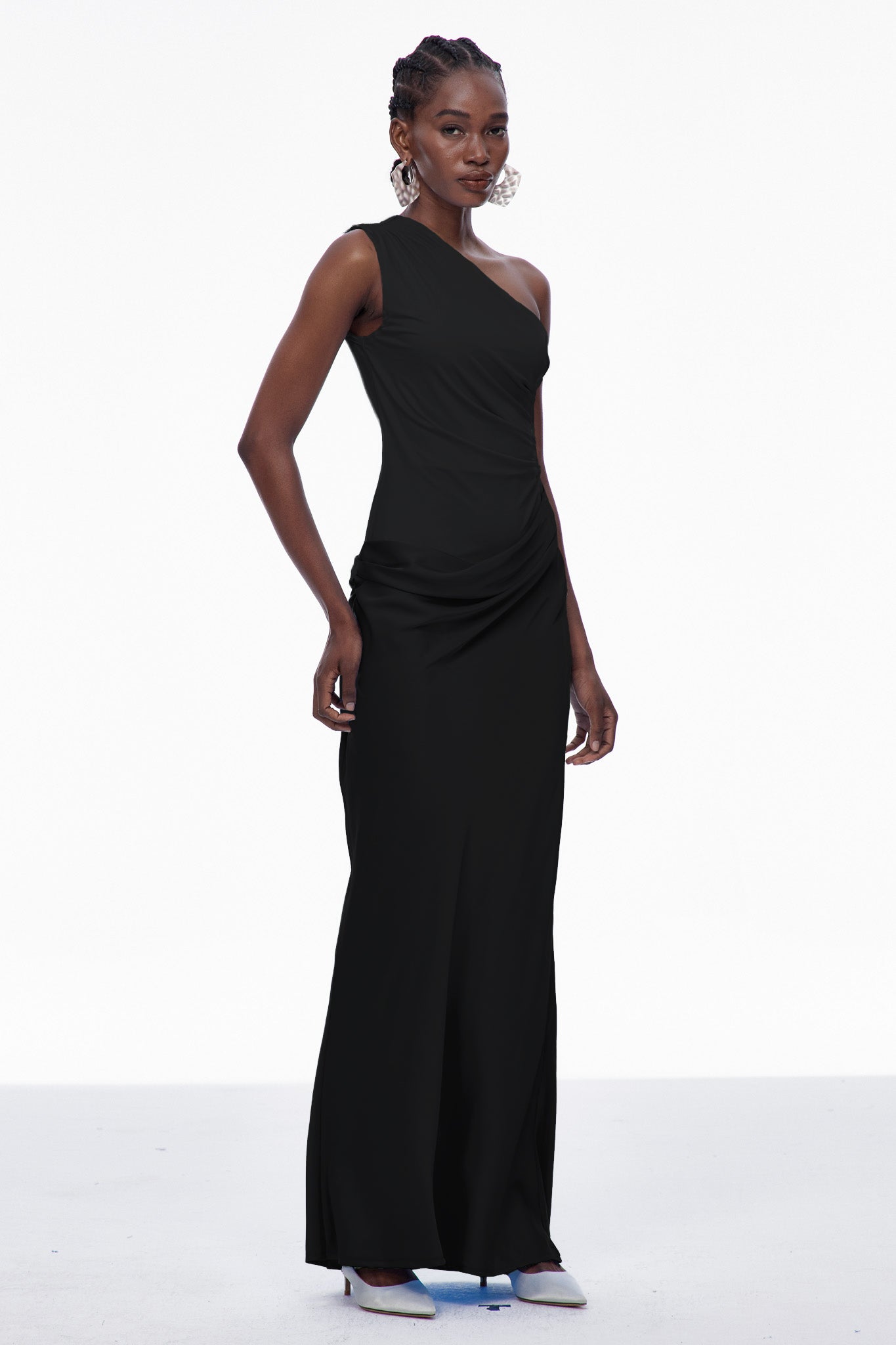 Beres One Shoulder Satin Maxi Dress in Black
