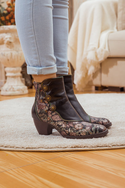 Soffia | Button-accent Black Leather Ankle Boot