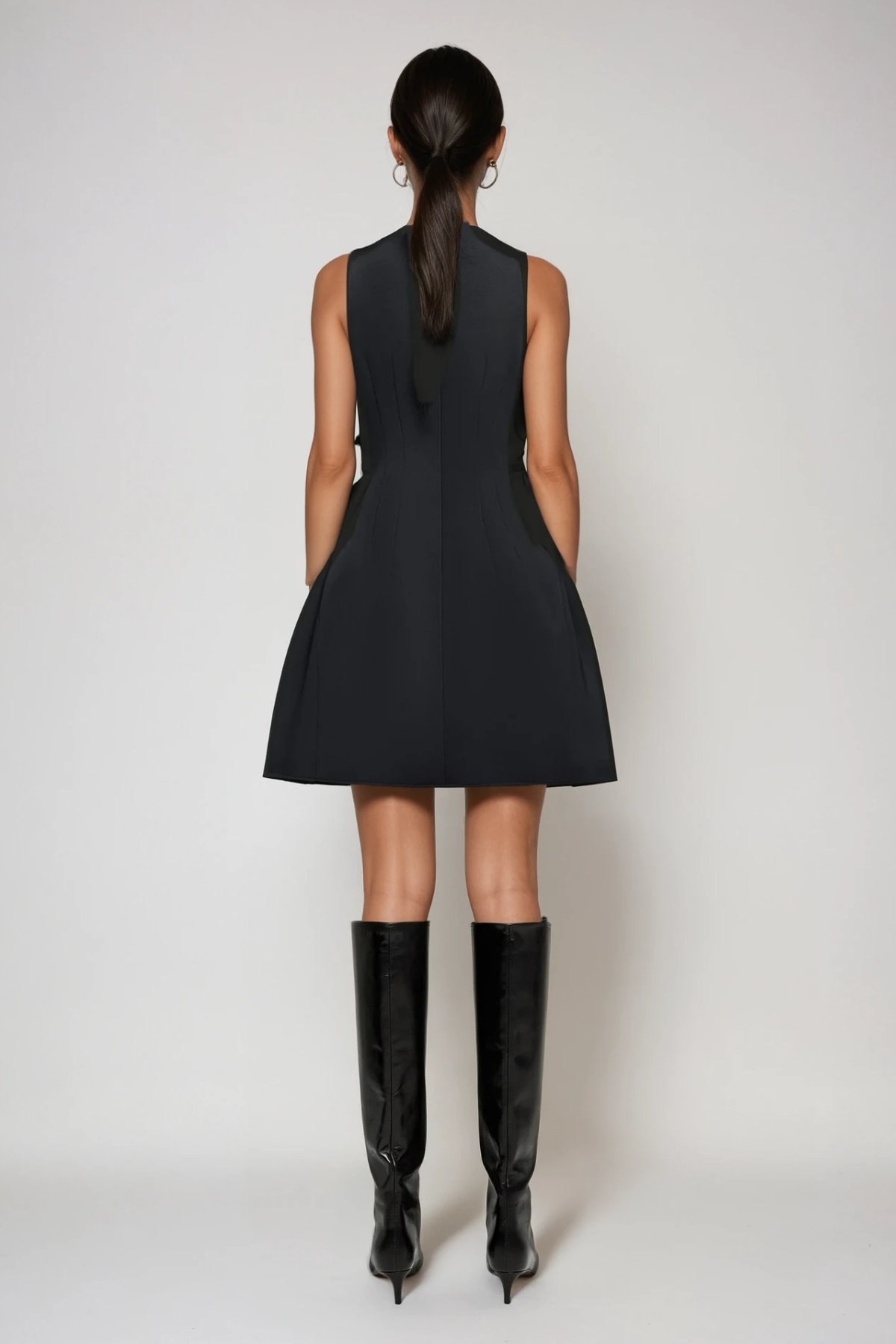 Cabdullaahi Sleeveless Mini Dress in Black