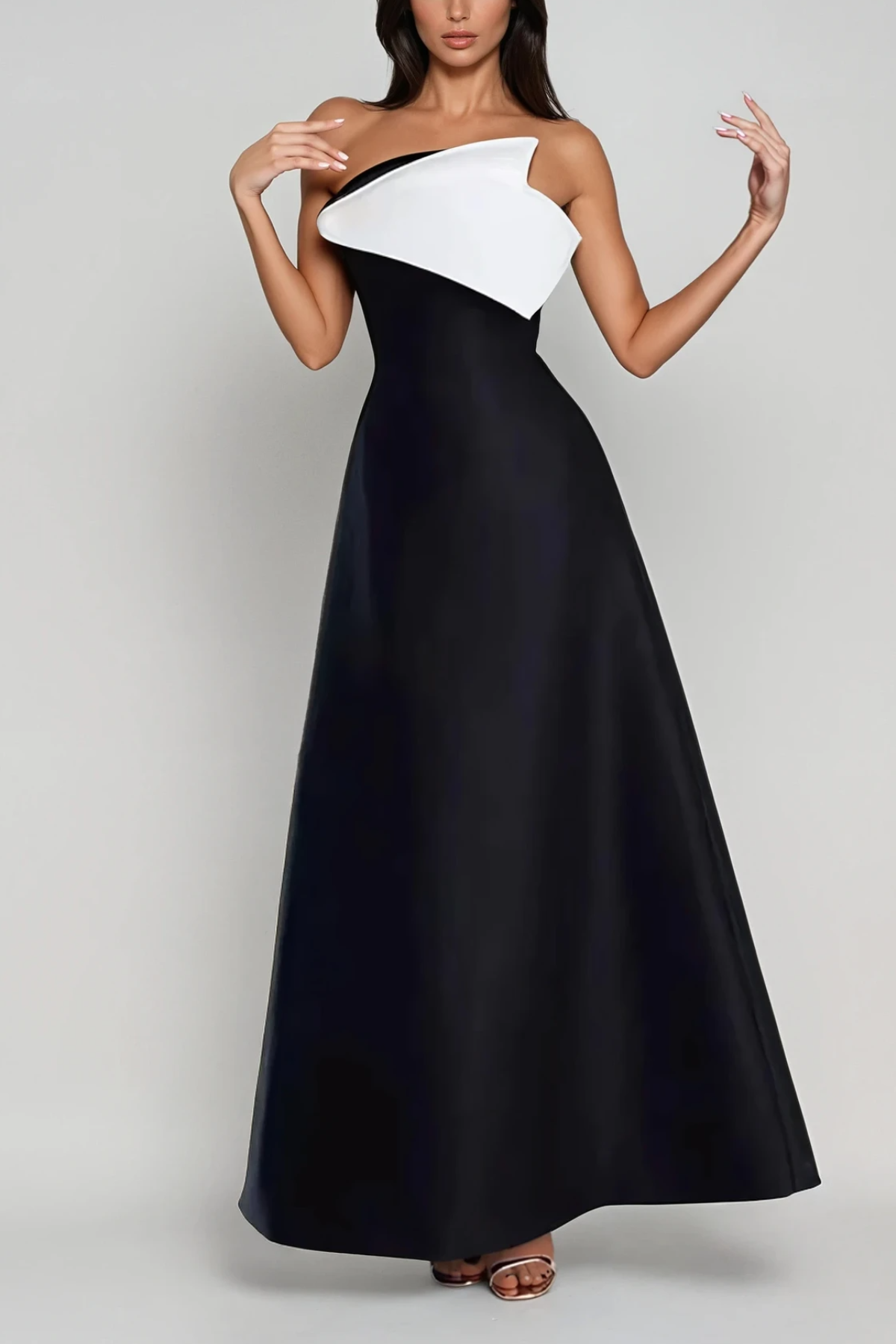 Chenaniah Strapless Maxi Dress