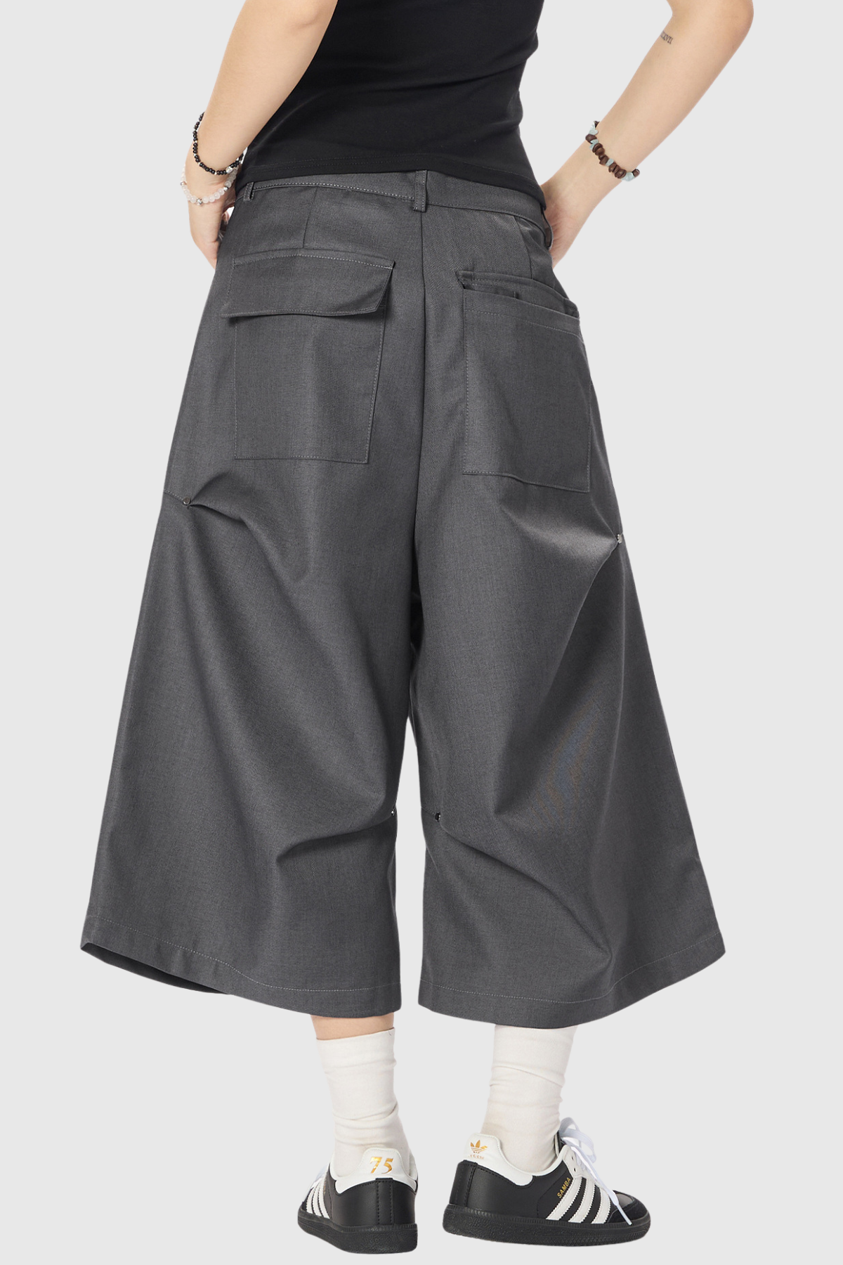 Chinedu Ruch Midi Pants in Grey