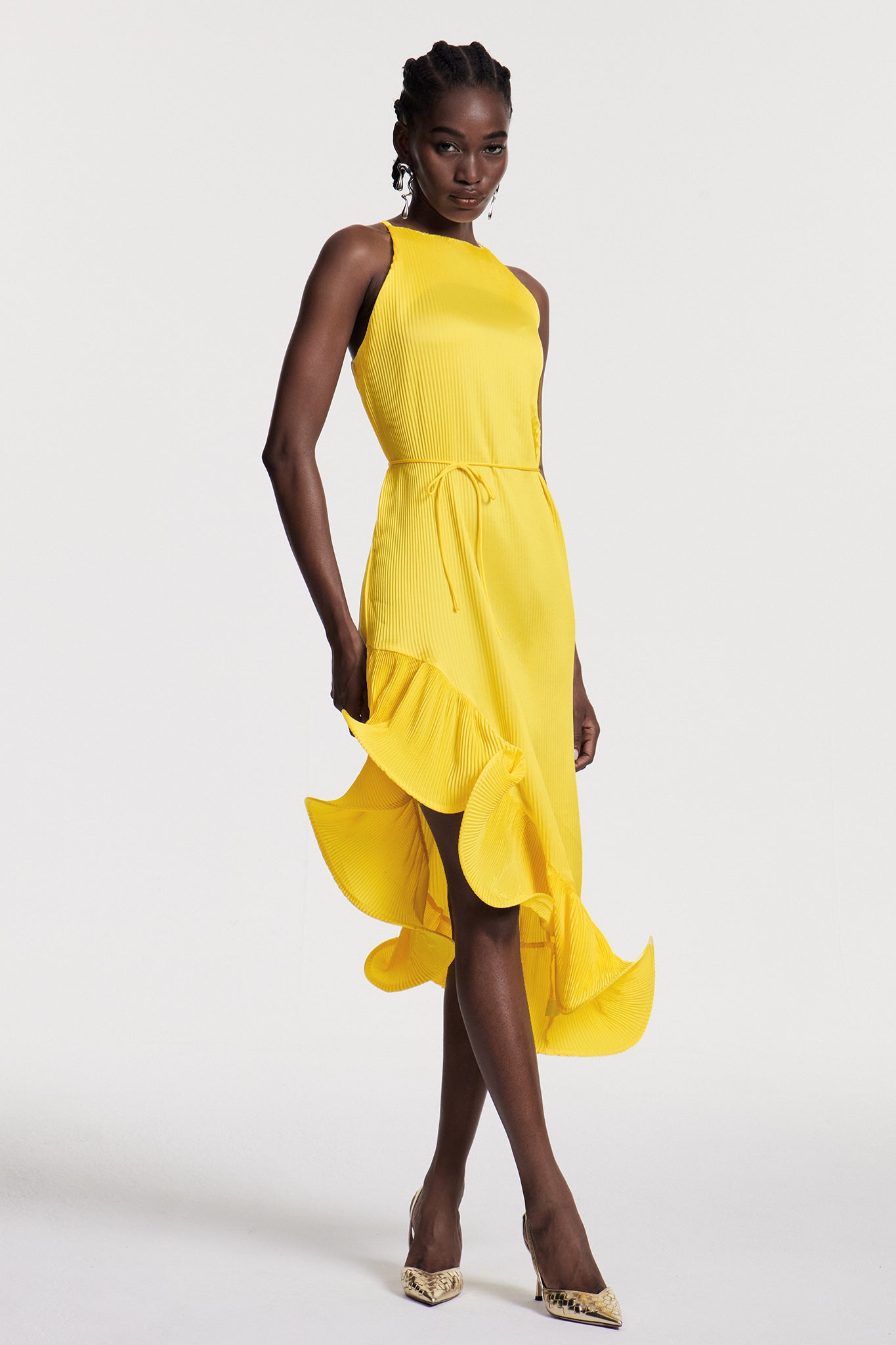 Chizuko Ruffle Sleeveless Midi Dress in Yellow