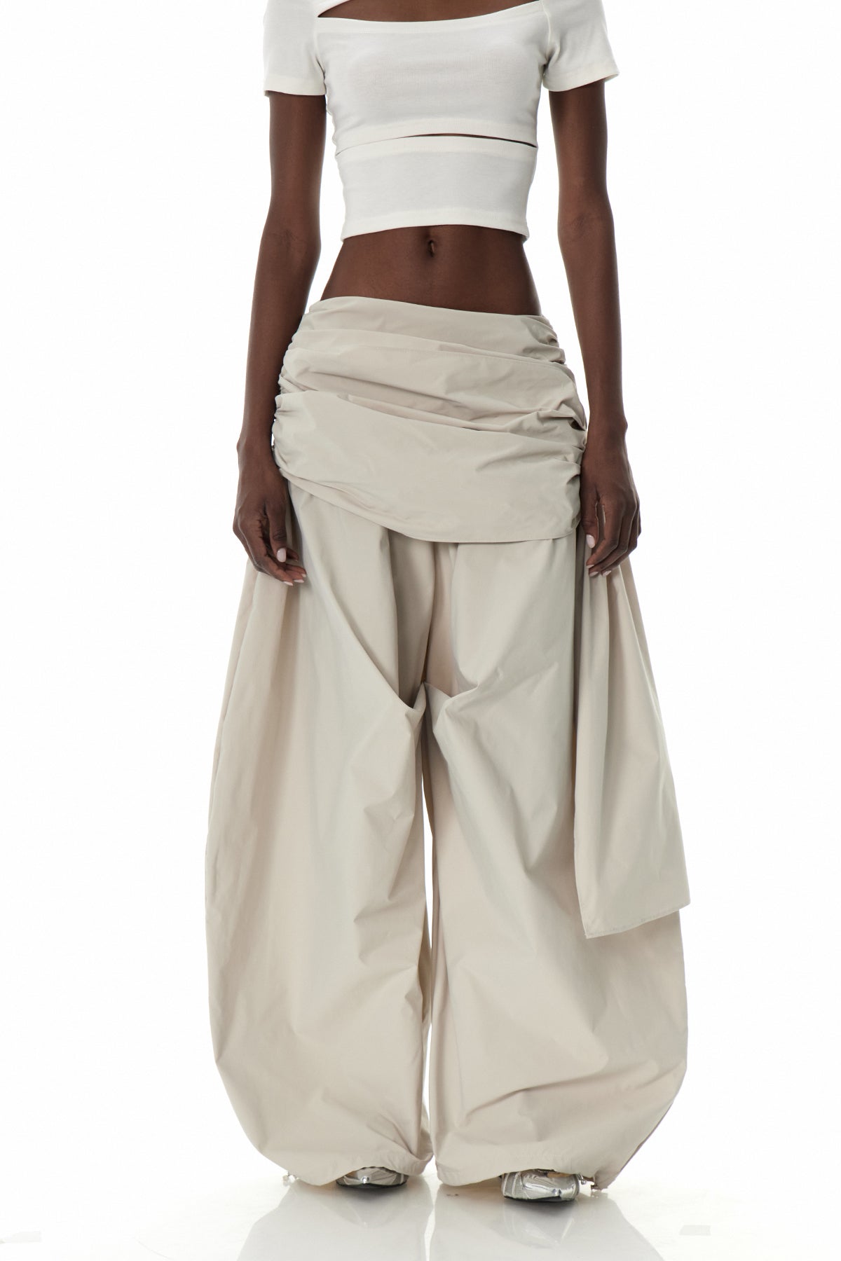 Creiddylad Ruch Drawstring Wide Leg Pants in Beige
