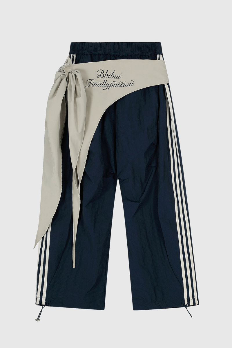 Deepika Stripe Deconstruct Wide Leg Pants in Blue