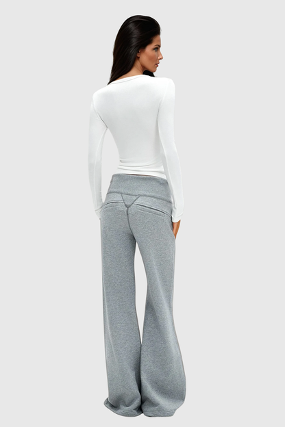 Delicia Straight Pants in Grey