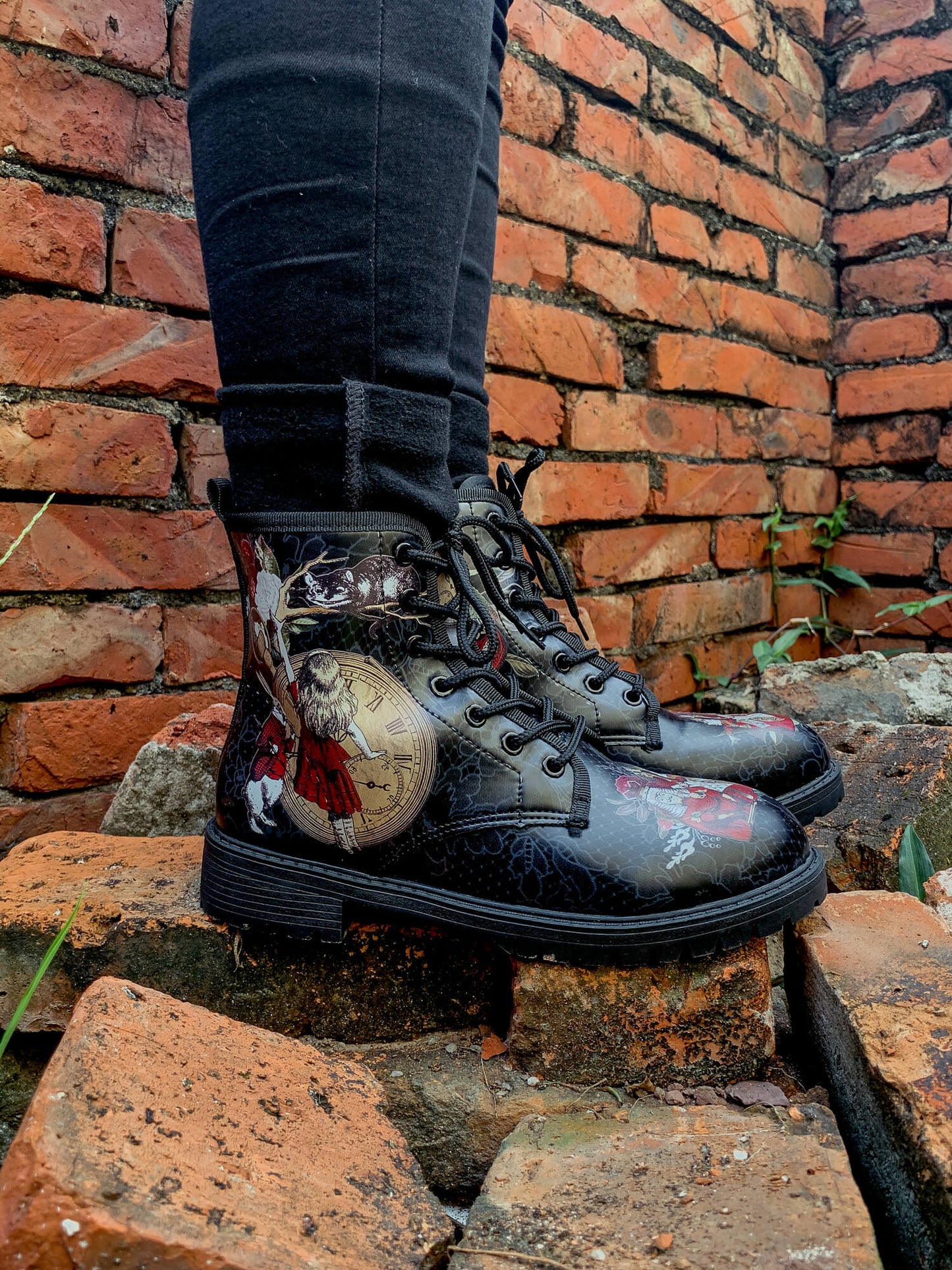 En Bloom | Fairy Tale Princess Lace-up Ankle Flat Combat Boots - Black